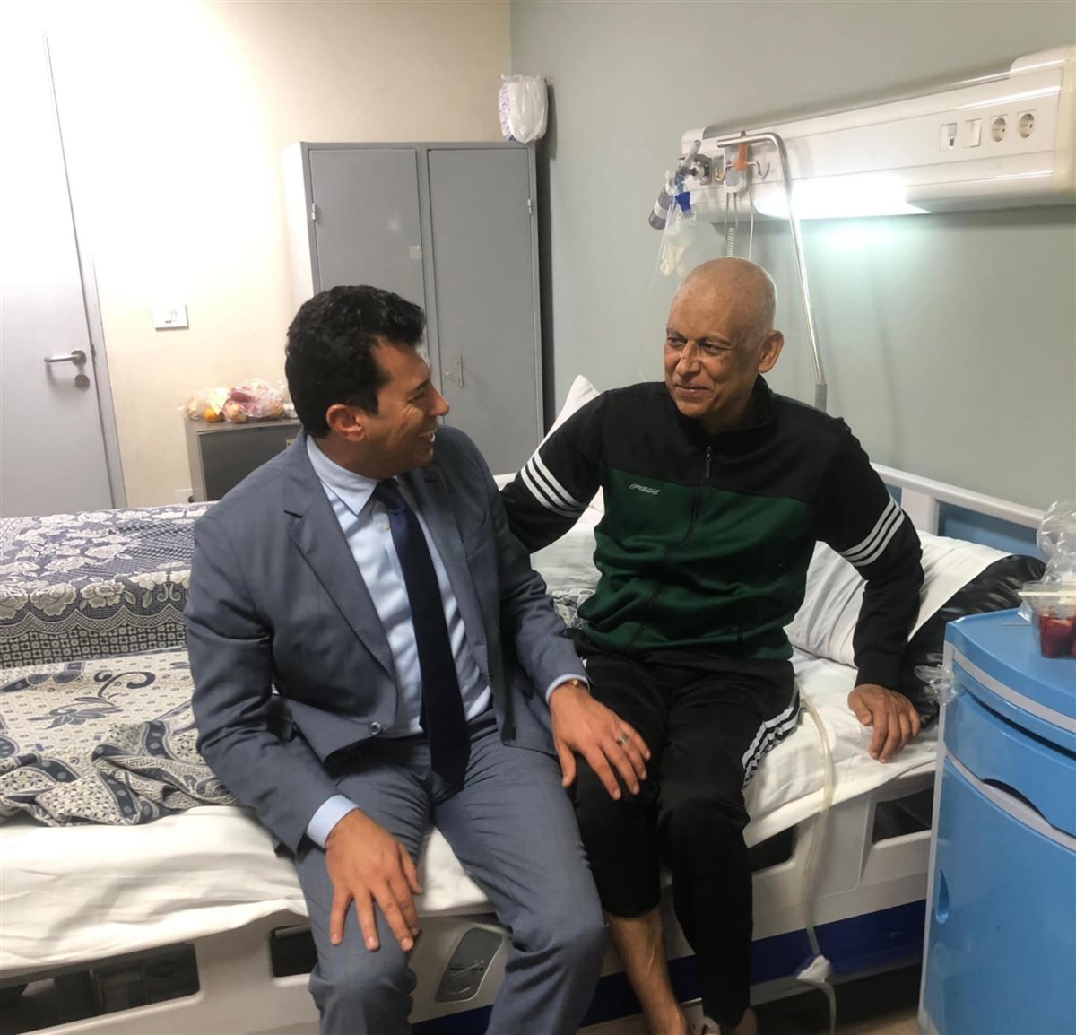 وزير الرياضة يوجّه بتذليل العقبات أمام علاج صابر عيد بمعهد ناصر 